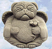 angel_pug_dog_statue